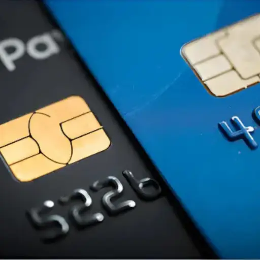 Ingenico Desk 1600 : Pinpad client avec lecteur carte à puce EMV intégré pour transaction autonome.