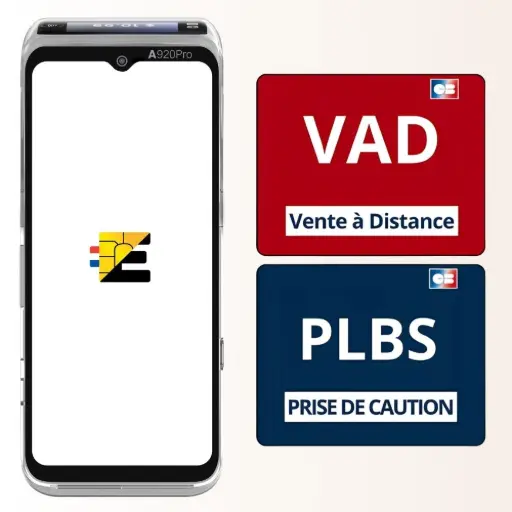 Cette image rappelle que l'ensemble de la gamme de terminaux PAX, dont le A920 Pro ICONIC est un exemple haut de gamme, intègre en standard deux fonctionnalités de paiement avancées : la Vente à Distance (VAD) et la Prise de Caution (PLBS). Disponibles nativement dans l'application PAX FRv6, ces outils offrent une grande flexibilité. La VAD (logo rouge) est indispensable pour les ventes par téléphone, permettant de saisir manuellement les informations d'une carte pour un encaissement à distance sécurisé. La PLBS (logo bleu) simplifie la gestion des cautions pour la location de biens, en permettant de prendre une empreinte bancaire et de ne la débiter que si nécessaire. Il est important de souligner que ces fonctionnalités professionnelles ne sont pas des options coûteuses mais des atouts inclus de base, offrant plus de flexibilité à tous les commerçants équipés en PAX.